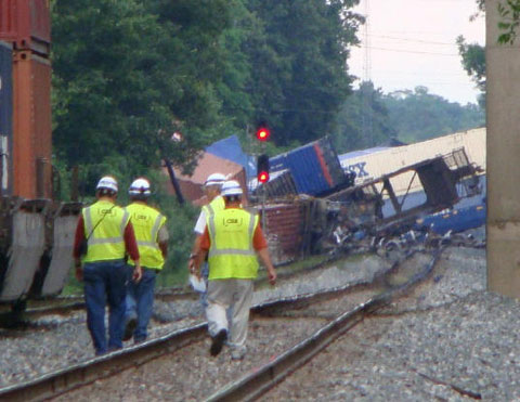 csx-train-derails-jackson-township-in-1