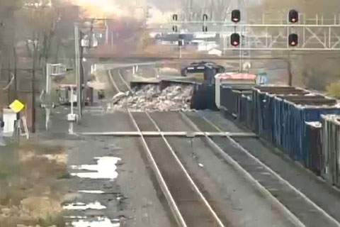 Four cars of a CSX train derailed in in Millcreek Township, PA on November 1, 2013 spilling construction debris and causing traffic delays at several street intersections.